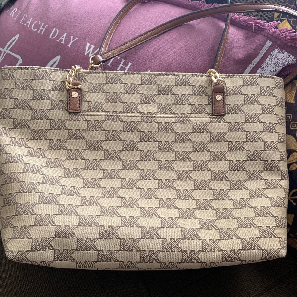 Michael Kors Tan Brown Bag